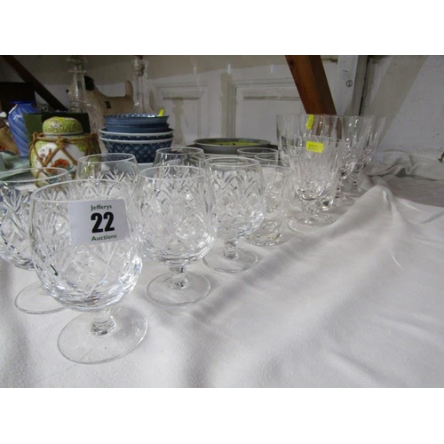 22 - CUT GLASS, 6 cut glass brandy balloons & similar tableware