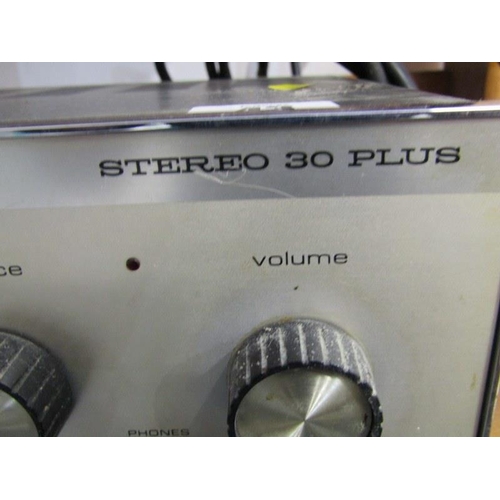 43 - VINTAGE STEREO, Leak stereo 30plus amplifier