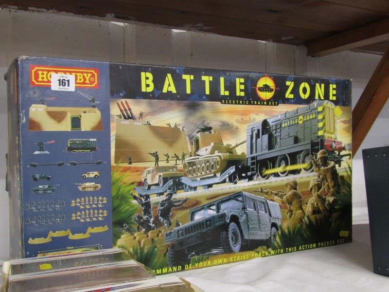 hornby battle zone train set