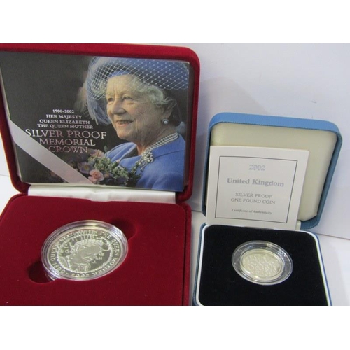 19 - SILVER PROOF, 2002 five pound crown & 2002 one pound in cases with COA
