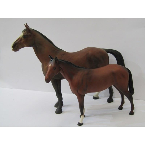 526 - ROYAL DOULTON HORSE, 7.5