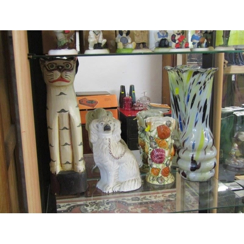551 - SYLVAC, pebble vase, pattern no. 4152 also splatter glass 14
