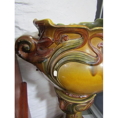 605 - ART NOUVEAU, Jardiniere and stand (some edge chips) 42