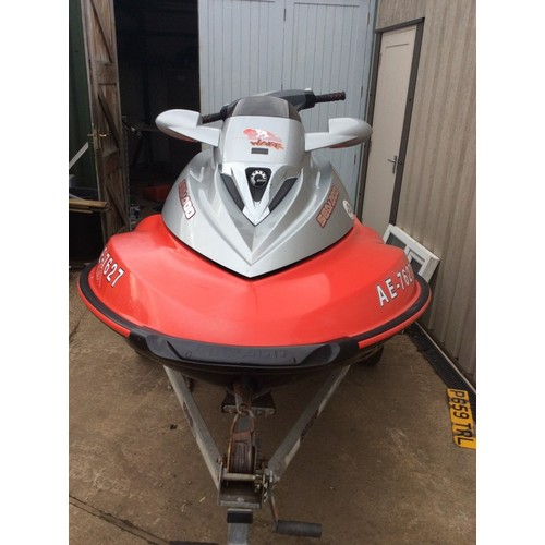 4 - COLLECTION PAR;
Seadoo Jetski, 155 wake edition jetski with weightboard and rope, 88 hours from new,... 