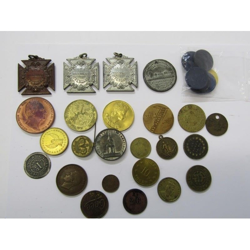 47 - TOKENS & BADGES, small tub of 19th & 20th Century tokens, 3 regular attendance badges etc.