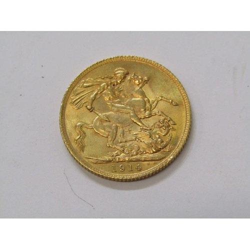 5 - GOLD SOVEREIGN, George V, 1914 Gold Sovereign, higher grade