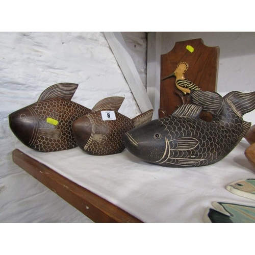8 - SCULPTURES, 4 carved wooden fish, exotic bird book end and 3 other pieces