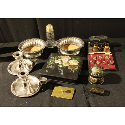 342 - A pair of plated fluted bottle coasters, 17cm diam;  a pair of plated chambersticks, with snuffers; ... 