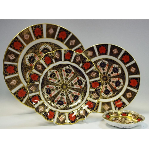 13 - A Royal Crown Derby 1128 27.5cm diameter plate (second); another smaller; an 1128 pattern wavy edge ... 