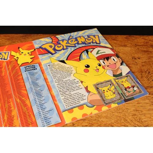 5055 - Pokemon trading cards - a collection of original series and gym series trading cards including Base ... 