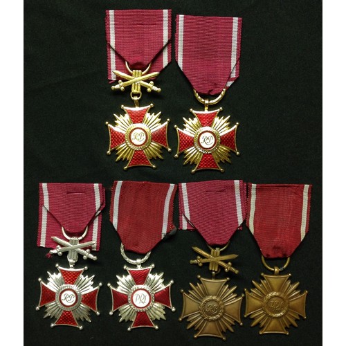 8 - Polish Cross of Merit Medals collection: 1st class without Swords: 1st Class with Swords: 2nd class ... 