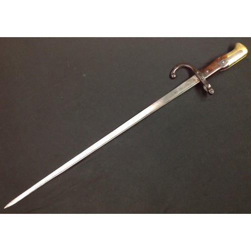 31 - French 1874 pattern Graz Bayonet with 520mm single edge blade. Arsenal maker marked St. Etienne and ... 