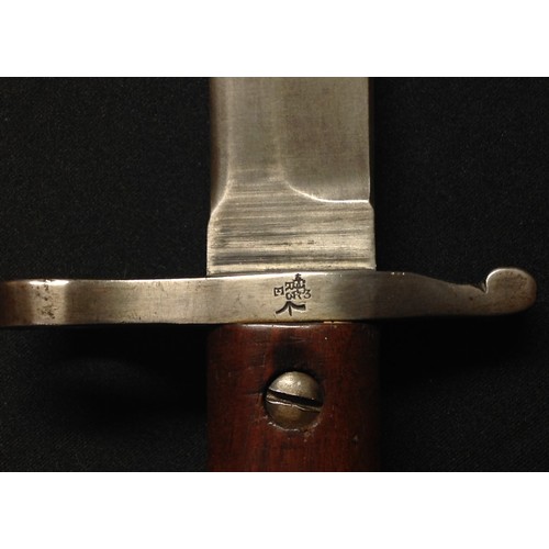 55 - WW1 Canadian Ross Bayonet, first production version with original unmodified blade tip. Single edged... 