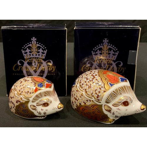 36 - A Royal Crown Derby paperweight, Hawthorn Hedgehog, gold stopper boxed; another Bramble Hedgehog, go... 