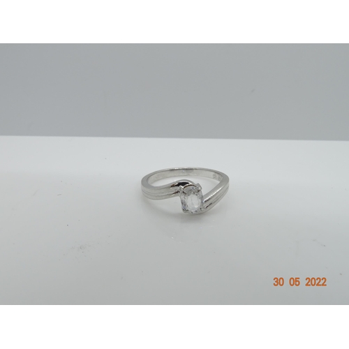 39 - Vintage Solid Silver Ring, Size S (A1)