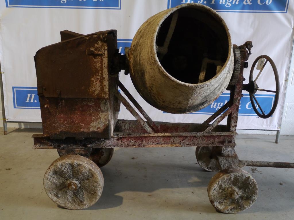 Parker cement mixer on trolley, Villiers engine. NO 3GC 12429. Type 3 1/2 G
