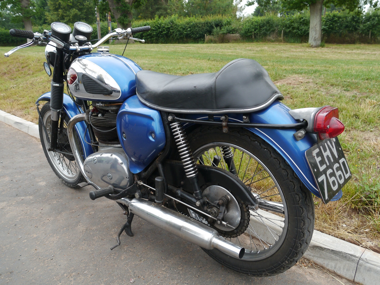 BSA A65 Thunderbolt Motorcycle. 1966. Starts And Runs Well. Its Been On ...