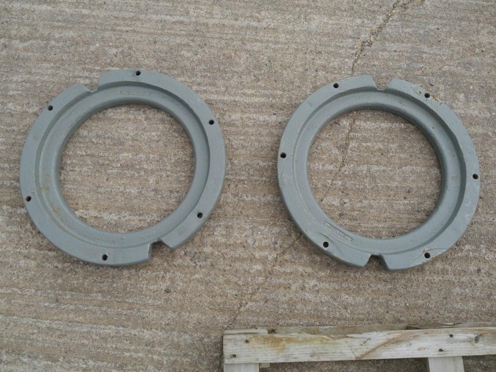 Pair of Massey Ferguson wheel weights 28