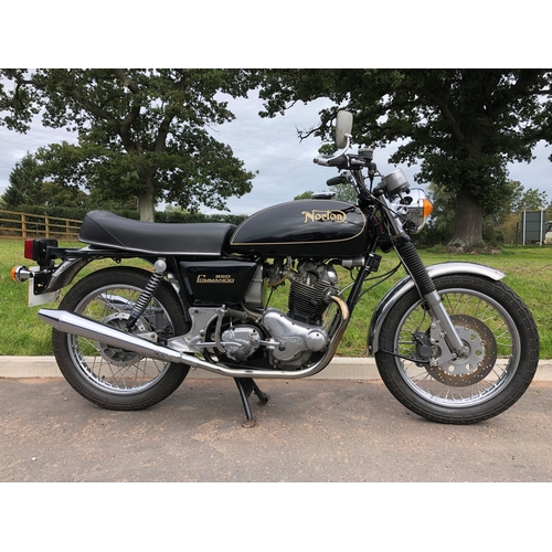 429 - Norton 850 commando motorcycle. 1973. matching engine and frame numbers. MOT and Tax exempt. Starts ... 