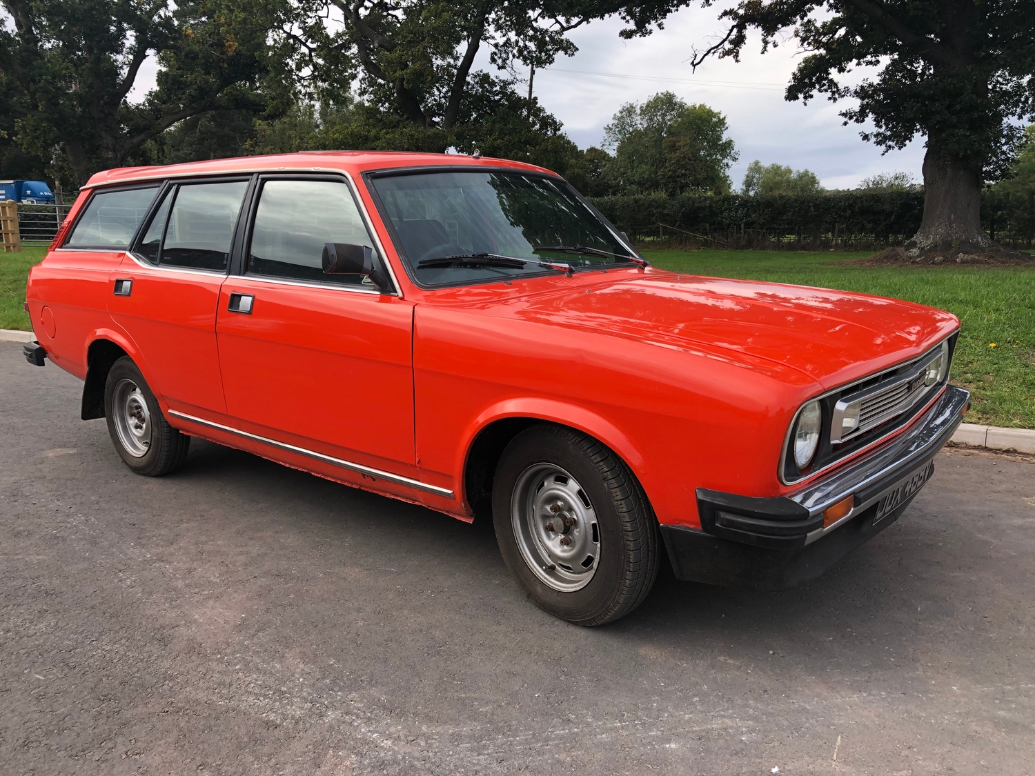 Morris Marina estate car. 1980. 1700cc. MOT. 58,617 miles. Reg JUX489V. V5