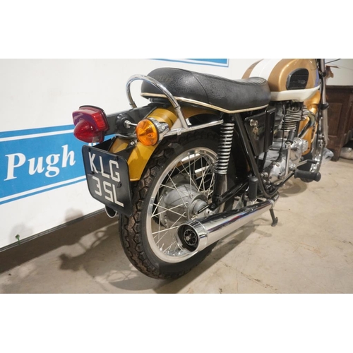  Triumph  T120V Puma  Bonneville 1972 900cc The 900cc Puma  