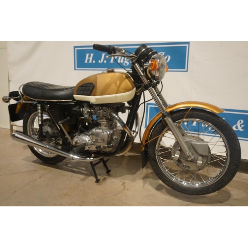  Triumph  T120V Puma  Bonneville 1972 900cc The 900cc Puma  