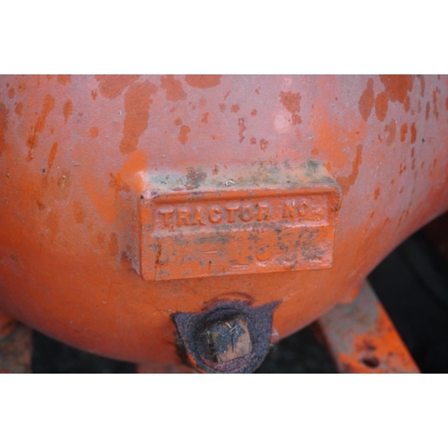 33 - Allis Chalmers WF tractor SN.1629 early restoration,