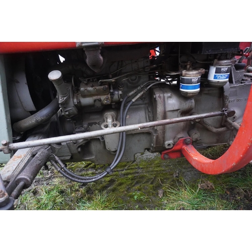 39 - 1972 Massey Ferguson 135 tractor, factory fitted power steering and pickup hitch, safety frame, Flex... 