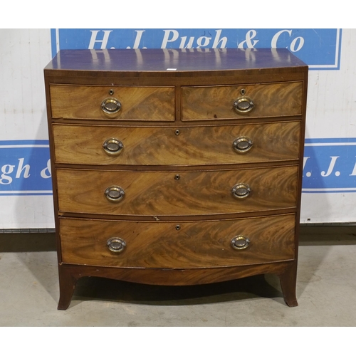 3 - Mahogany and walnut bow fronted chest of 2 short and 3 long graduated drawers 41x39.5