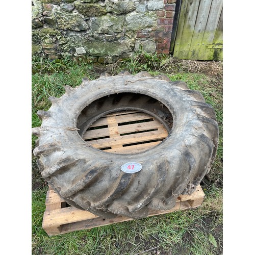 47 - Firestone tyres 13-28