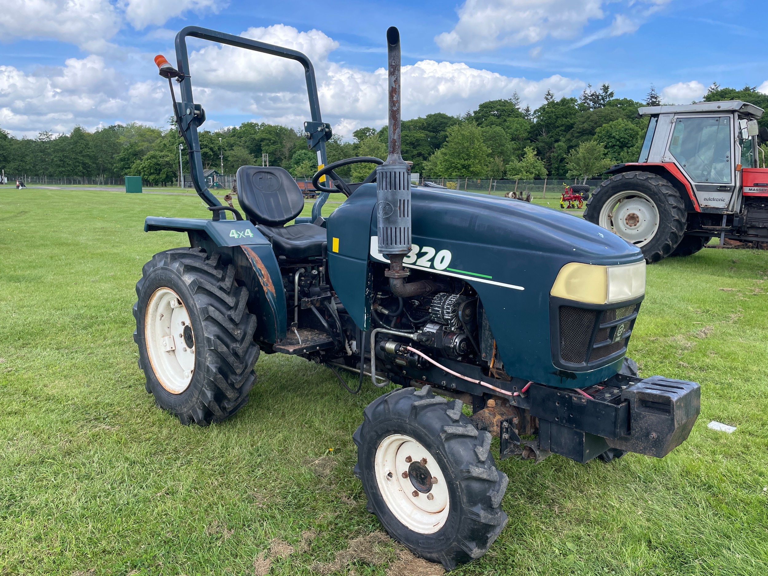 HJ Pugh Spring Tractor World Sale of Vintage and Classic Tractors