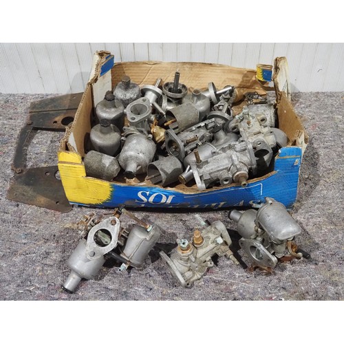 47 - Box of assorted SU carburettor parts