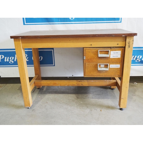 51 - Science desk with 2 side drawers