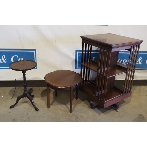17 - 2- Occasional tables and magazine rack