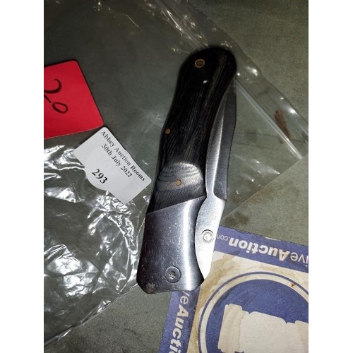 Folding utility knife blade says c jul herbertz aisi 420 nr 163512