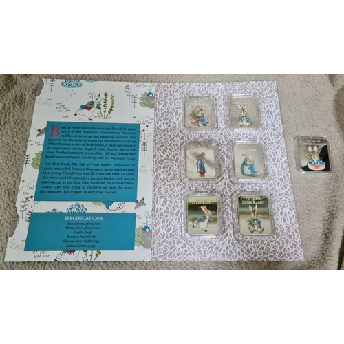 10 - The Official Peter Rabbit collection of ingots, complete in folder with one extra