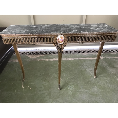 17 - Vintage Ornate Console Table (103 W. x 31 D. x 76cm H.)