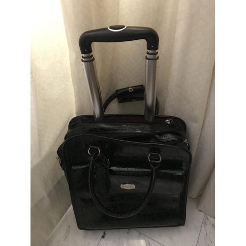 Large Overnight Bag - Jasper Conran by 