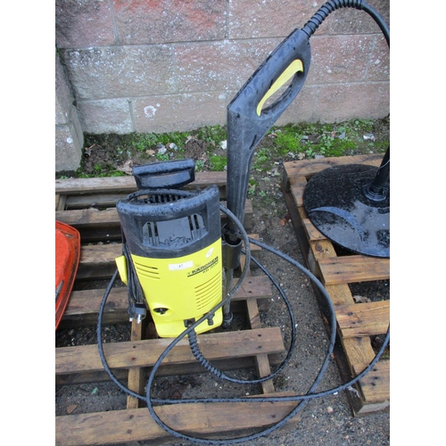 A Karcher KB3030 pressure washer