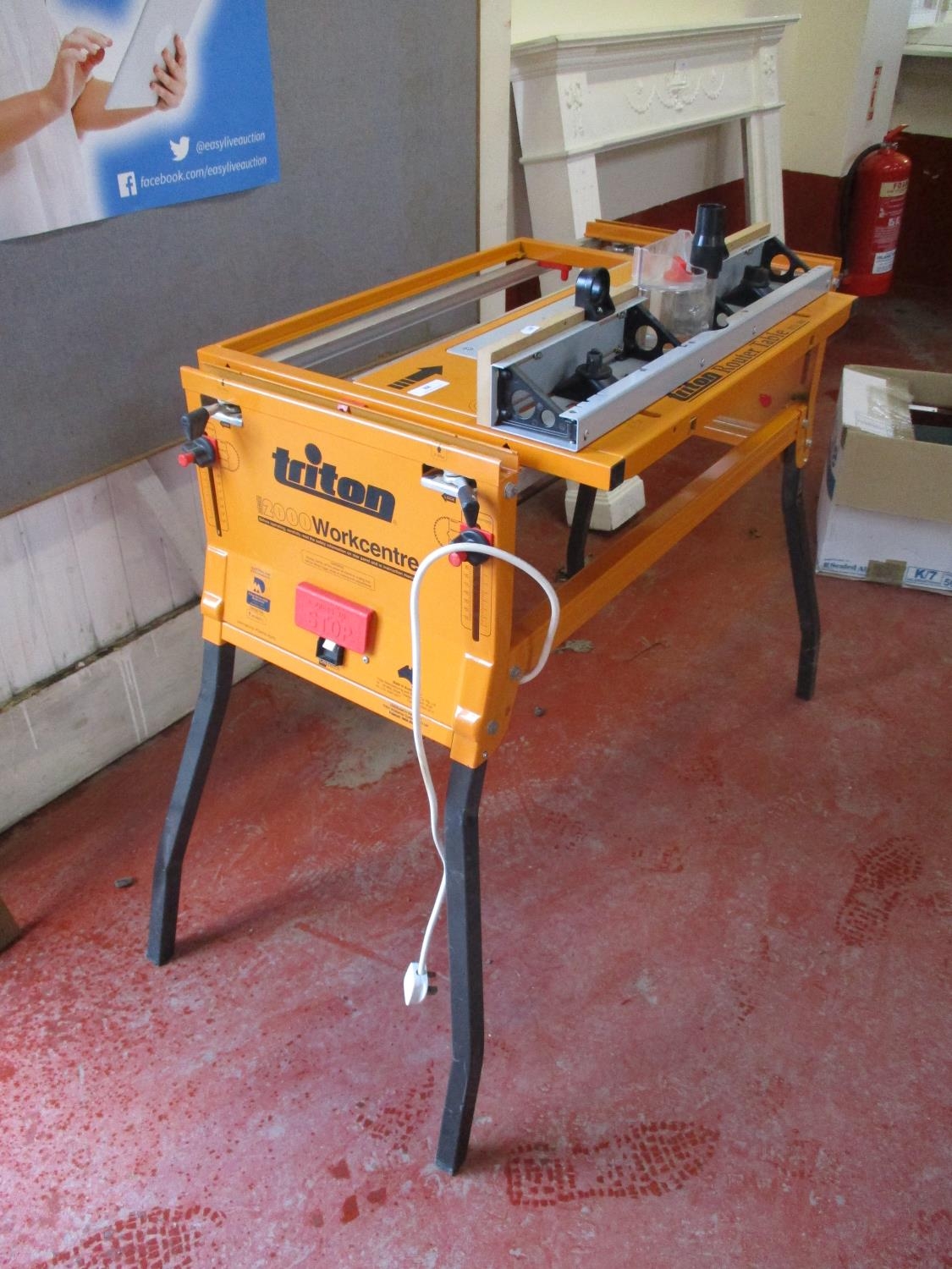 Triton router table