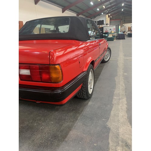 2 - BMW 318I, E30, CONVERTIBLE, 1992, 153k, Manual, 2 door. In excellent ‘as original’ condition with lo... 