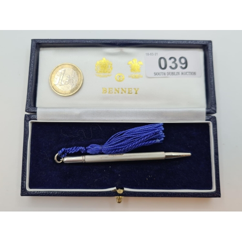 39 - Sterling Silver propelling pencil by Benney in a lovely fitted box.