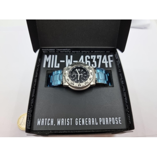 19 - A gentleman's Traser Military H3 P49 Special with associated bracelet in brand new condition, with w... 