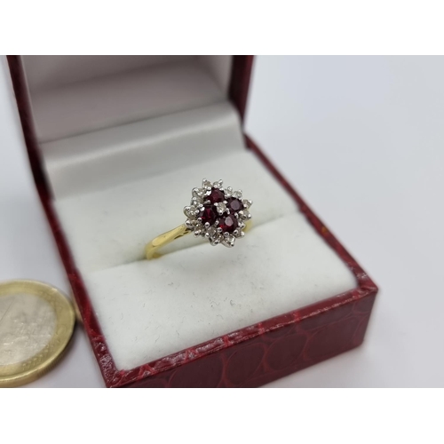 5 - Beautiful 18ct gold ring with 18 diamonds and 4 rubies. Really attractive piece with a big sparkle. ... 