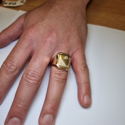 9 - A gentleman's 14 carat rose gold signet ring, with engine turned detail. Ring size U, weight 8.5g. A... 