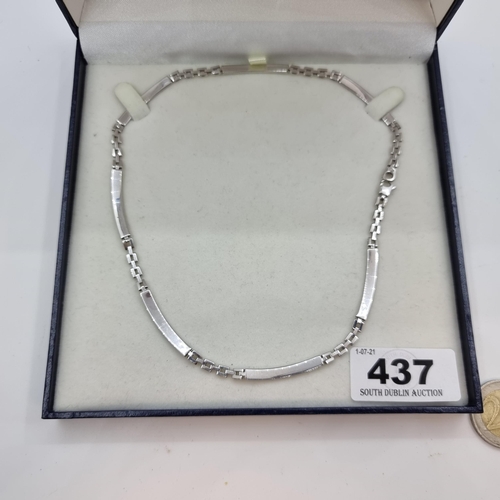 437 - Star Lot : A 9ct white gold necklace in Claire Garnett presentation case. Length of necklace 38cm, w... 