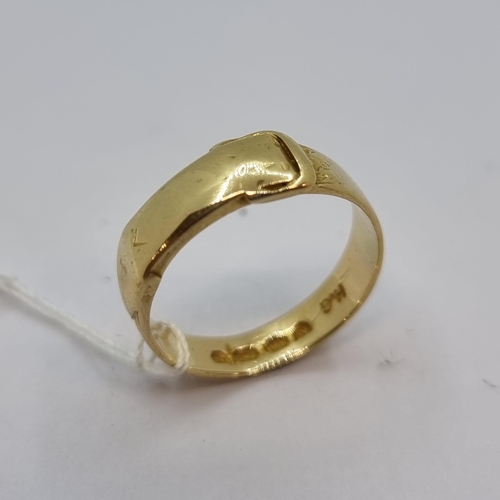 456 - Star lot : Heavy 18ct Gold Georgian Buckle ring Circa 1820 4.6 g Size P
