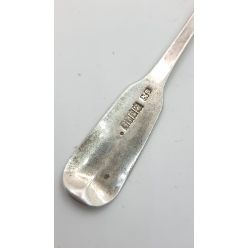 8 - A Georgian Irish silver desert spoon, with a nice engraved fiddle finial. Hallmarked Dublin, 1820. M... 