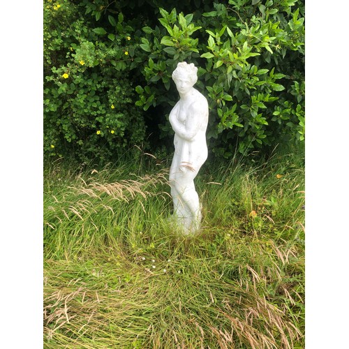 739 - A large white painted statue of Venus, very heavy and approx 44