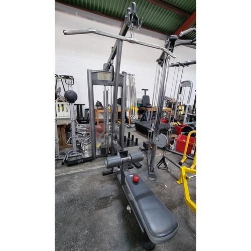 546 - Star Lot : A commercial quality lateral pull down/ vertical row machine. With stacking weights with ... 